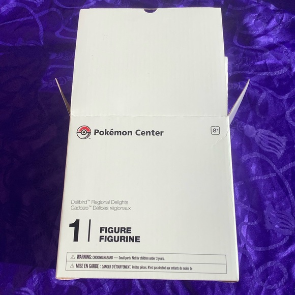 New Delibitd Christmas Edition Pokémon Standing Figurine Error Manufactured - Picture 9 of 16